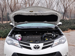 RAV4荣放 2015款 2.0L CVT 四驱风尚版 5座
