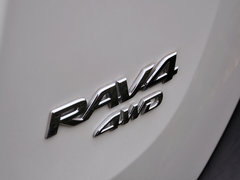 RAV4荣放 2015款 2.0L CVT 四驱风尚版 5座