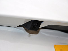 RAV4荣放 2015款 2.0L CVT 四驱风尚版 5座