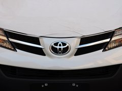 RAV4荣放 2015款 2.5L 自动 四驱尊贵版 5座