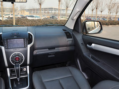 D-MAX 2015款 2.5T 自动 四驱超豪华型4JK1
