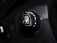 D-MAX 2015款 2.5T 自动 四驱超豪华型4JK1