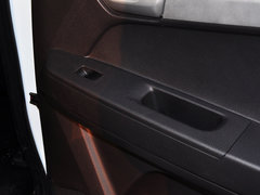 D-MAX 2015款 2.5T 自动 四驱超豪华型4JK1