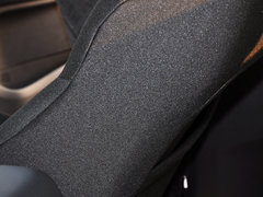 D-MAX 2015款 2.5T 手动 两驱豪华型4JK1