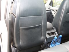 猎豹Q6 2015款 2.0T 手动 两驱版 7座