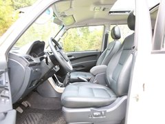 猎豹Q6 2015款 2.0T 手动 两驱版 7座