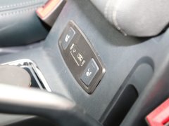 猎豹Q6 2015款 2.0T 手动 两驱版 7座