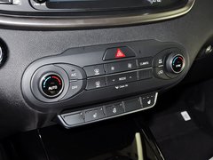 索兰托 2015款 索兰托 2.4L GDI 汽油4WD精英版 7座 国V