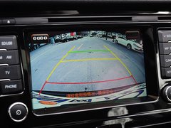 红旗H7 2015款 1.8T 自动 豪华型