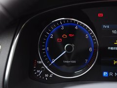 红旗H7 2015款 1.8T 自动 豪华型