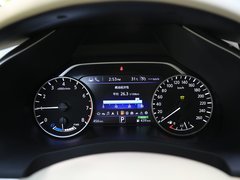 楼兰 2015款 2.5 XV四驱混动旗舰版