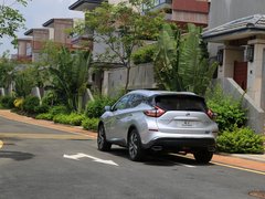 楼兰 2015款 2.5 XV四驱混动旗舰版
