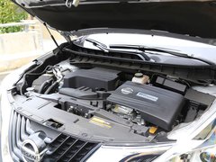 楼兰 2015款 2.5 XV四驱混动旗舰版