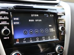 楼兰 2015款 2.5 XV四驱混动旗舰版