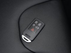 沃尔沃V40 2016款 2.0T T4 智雅版