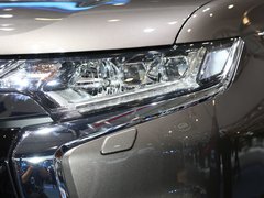 欧蓝德（进口） 2016款 2.4L 四驱精英版 5座