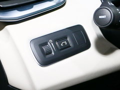 领克01 2017款 2.0T 两驱耀Pro版