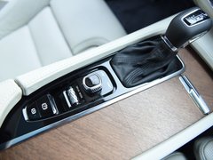 沃尔沃S90 2017款 2.0T T5 智尊版