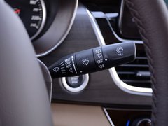 宝骏730 2017款 1.5T 手动尊享型7座