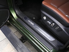 哈弗H9 2017款 2.0T 汽油四驱舒适型 7座