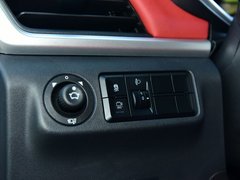 中华V3 2017款 1.5T 自动旗舰型