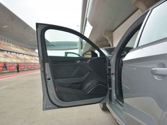 奥迪RS3 2017款 RS 3 2.5T Limousine