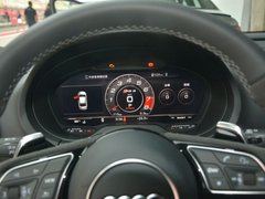 奥迪RS3 2017款 RS 3 2.5T Limousine