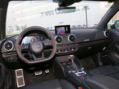 奥迪RS3 2017款 RS 3 2.5T Limousine