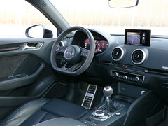 奥迪RS3 2017款 RS 3 2.5T Limousine