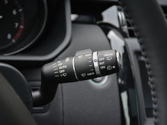 发现 2018款 5.0 V8 SVX 