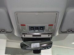发现 2018款 5.0 V8 SVX 