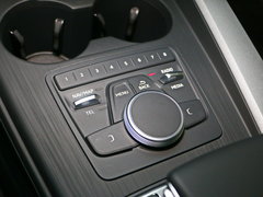 奥迪A4L 2018款 30周年年型 40 TFSI 进取型