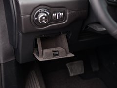 大指挥官 2018款 2.0T 四驱御享版 国V