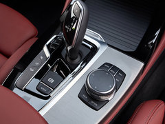 宝马X4 2019款 xDrive25i M越野套装