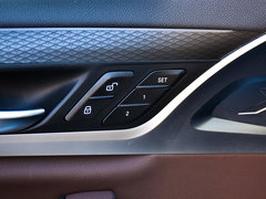 宝马X4 2019款 xDrive25i M越野套装