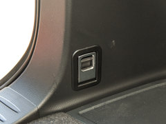 汉兰达 2018款 2.0T 四驱尊贵版 7座