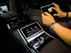 奥迪A8 2018款 A8L 55 TFSI quattro尊贵型