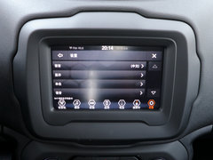 自由侠 2018款 互联大屏版 180T 自动高能版
