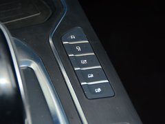 魏牌 VV6 2018款 2.0T 四驱旗舰型 国V
