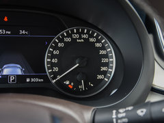 英菲尼迪QX50 2018款 2.0T 四驱旗舰版