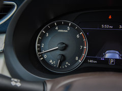 英菲尼迪QX50 2018款 2.0T 四驱旗舰版