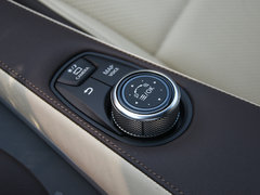 英菲尼迪QX50 2018款 2.0T 四驱旗舰版