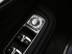 MG HS 2018款 30T 自动四驱Trophy荷尔蒙超燃版