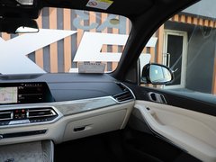 宝马X5(进口) 2019款 xDrive40i 尊享型 M运动套装