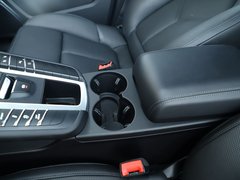 Macan 2020款 Macan Turbo 2.9T