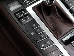 Macan 2020款 Macan Turbo 2.9T