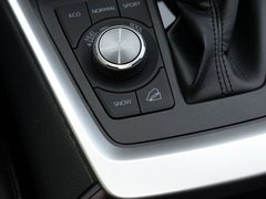 RAV4荣放 2020款 双擎  2.5L CVT两驱精英版