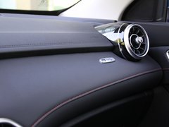 MG HS 2019款 20T 自动两驱Trophy超跑版 国VI