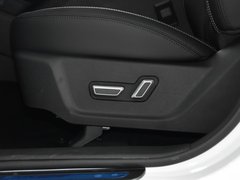 博越 2018款 1.8TD DCT两驱智联型4G互联版
