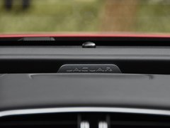 捷豹XEL 2020款 2.0T 200PS 特工珍藏版 